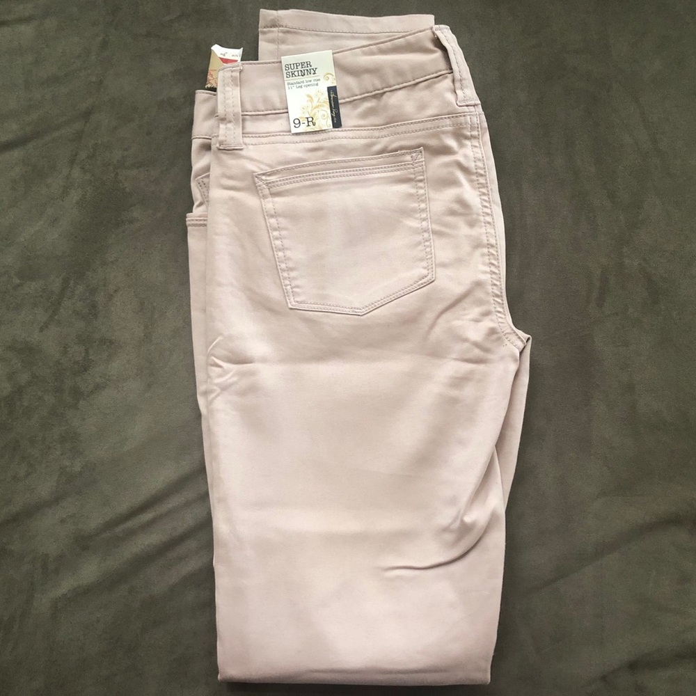 American Rag Super Skinny Dusty Rose Jeans